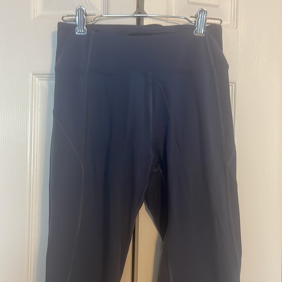 Victoria's Secret PINK sport leggings in blue with mesh bottom size small NWOT - Picture 3 of 11